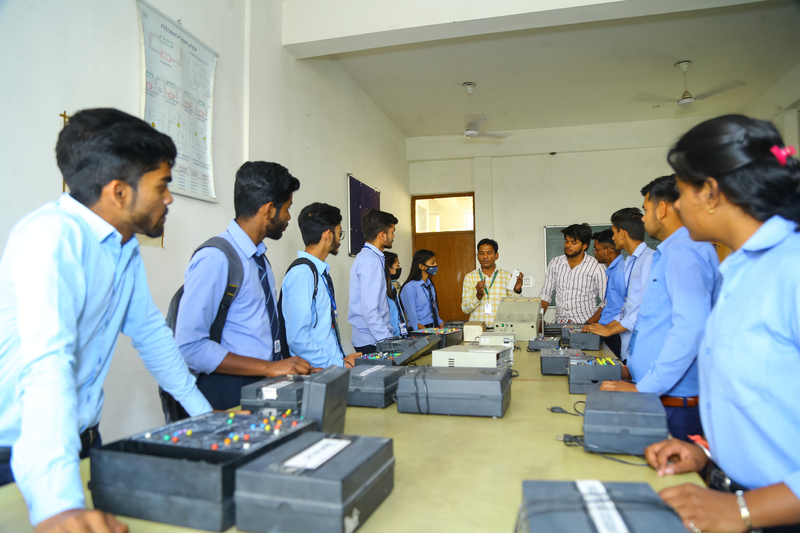 Electronics Labs